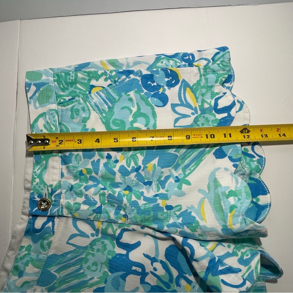 Lilly Pulitzer Buttercup Stretch Shorts Scalloped Hen Blue Floral Print Size 4 - Picture 8 of 9